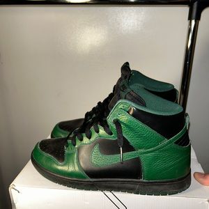 2011 Pine Green Dunk